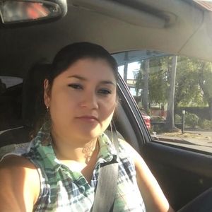 Meet your Posher, Leyda